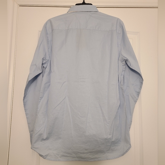 Tommy Hilfiger Flex Light Blue Button-Down Shirt Mens Size Medium - Picture 6 of 6